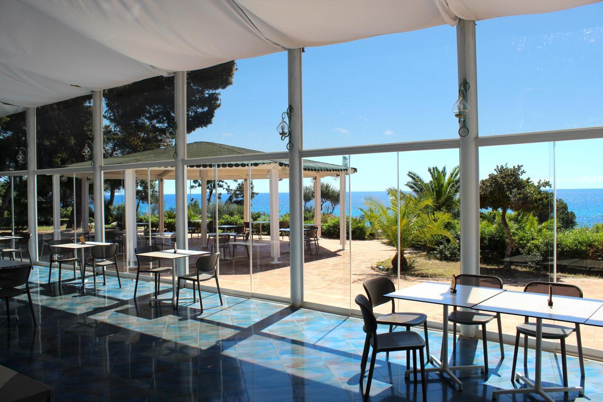 Hotel New Barcavela Santa Margherita di Pula Kültér fotó